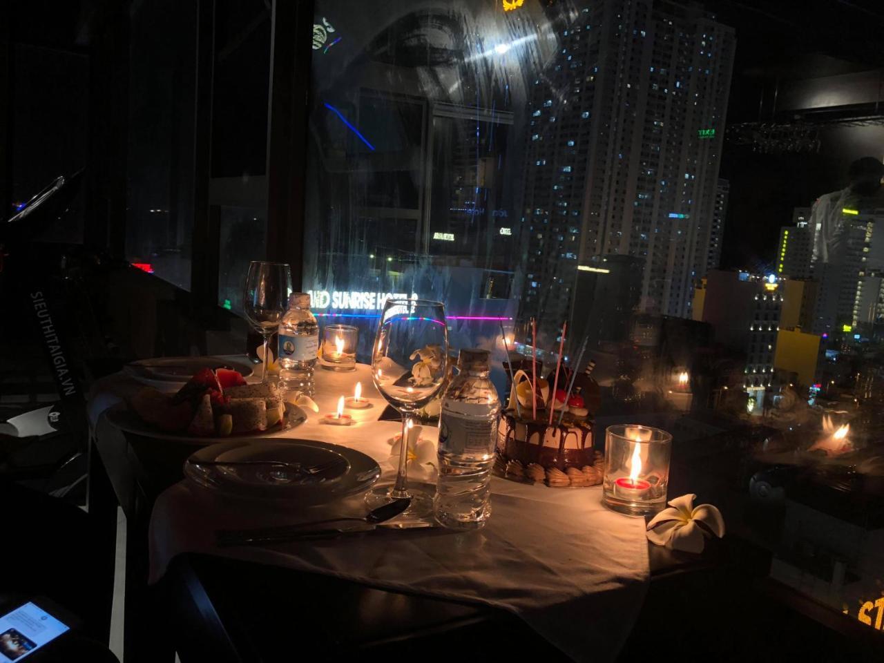Ritzy Boutique Hotel Da Nang Beach Buitenkant foto